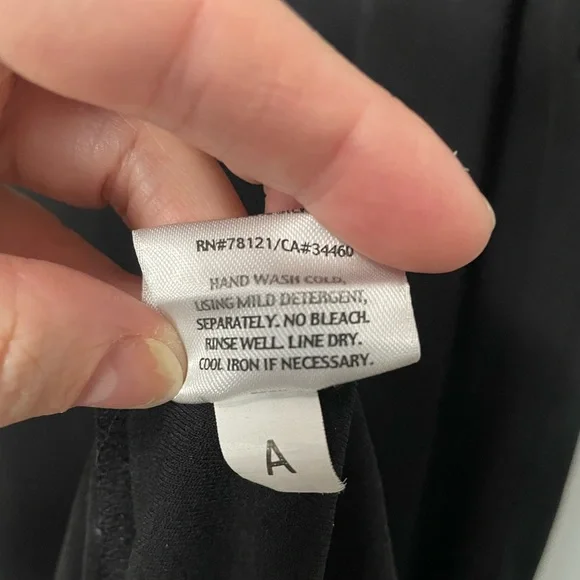 Eileen Fisher Black Everyday Silk Tunic - Picture 8 of 8